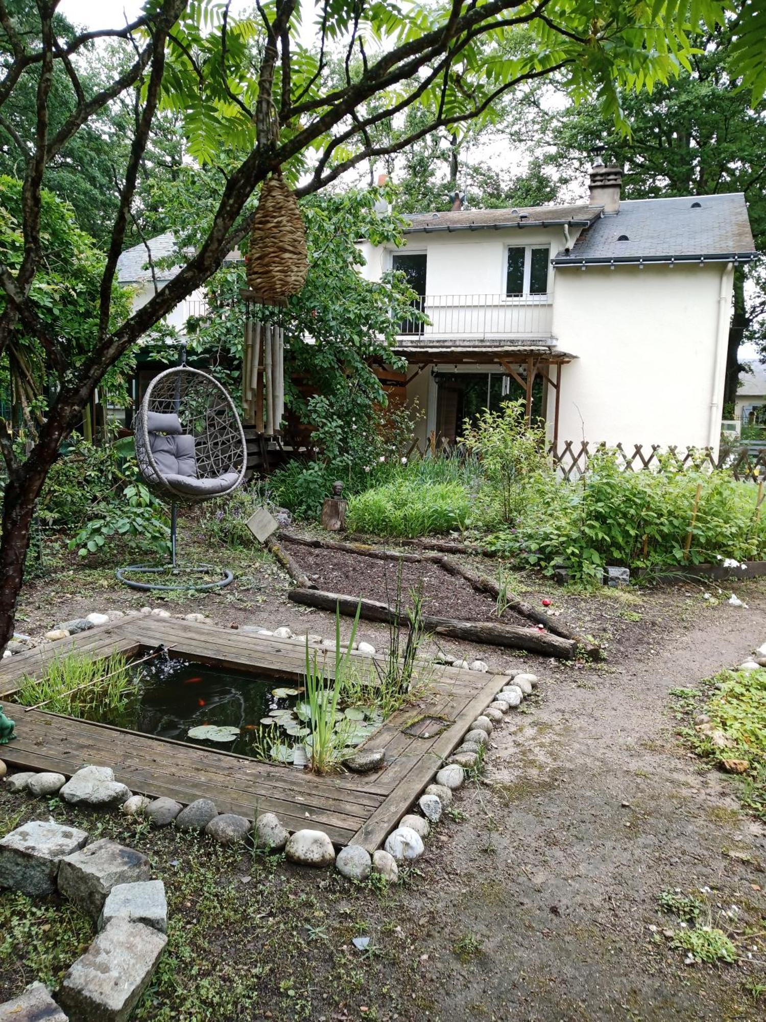 Maison Pres Des Bois Жу-ле-Тур Экстерьер фото